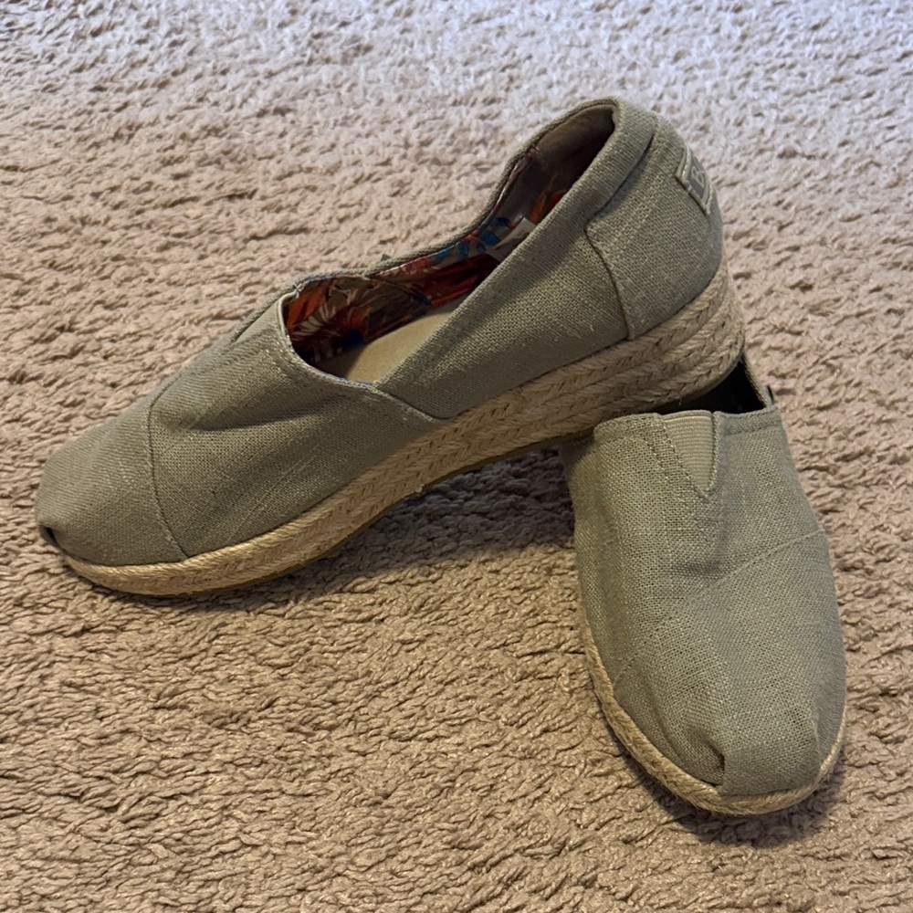 Skechers Women's Espadrille Slip-On in grayish/taupe Canvas